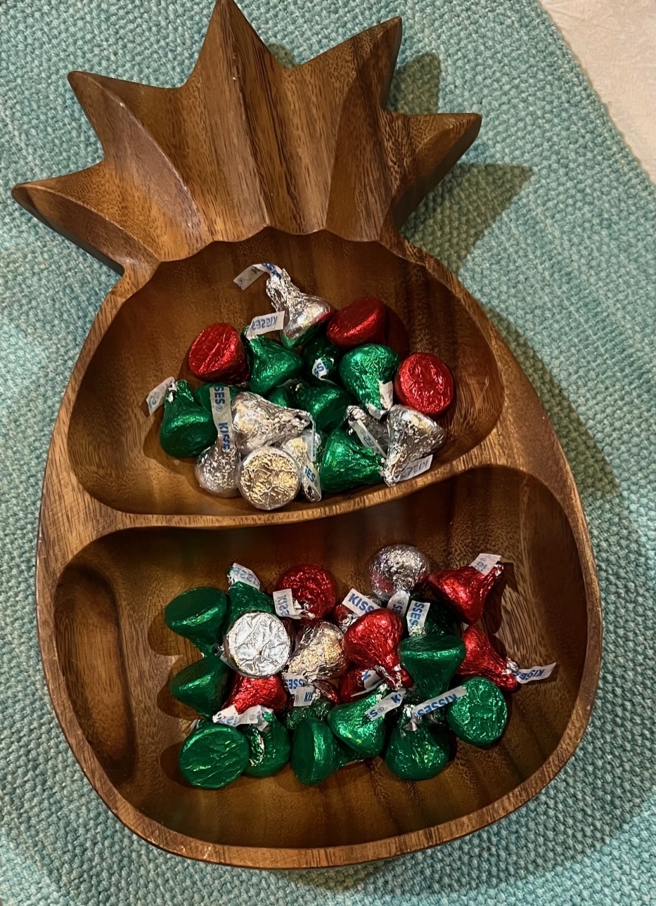 Pineapple Shaped Serving Bowl